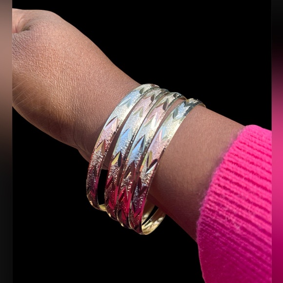 18K Tri-gold 18K Filled Rose Gold/Yellow Gold/White Gold Bangle Bracelet New - Picture 4 of 4